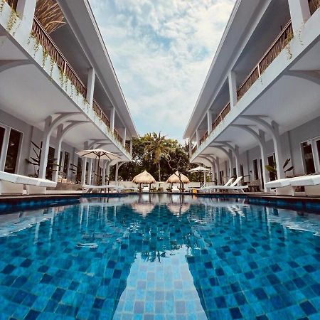 Sea Shell Resort 吉利特拉旺安 外观 照片